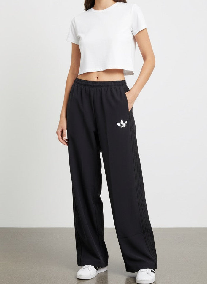 BAGGY BLACK TRACKPANT -UNISEX