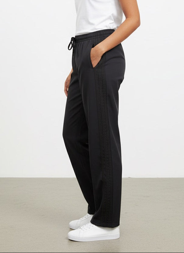 BAGGY BLACK TRACKPANT -UNISEX